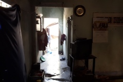 TH-1_living-quarter-inside2